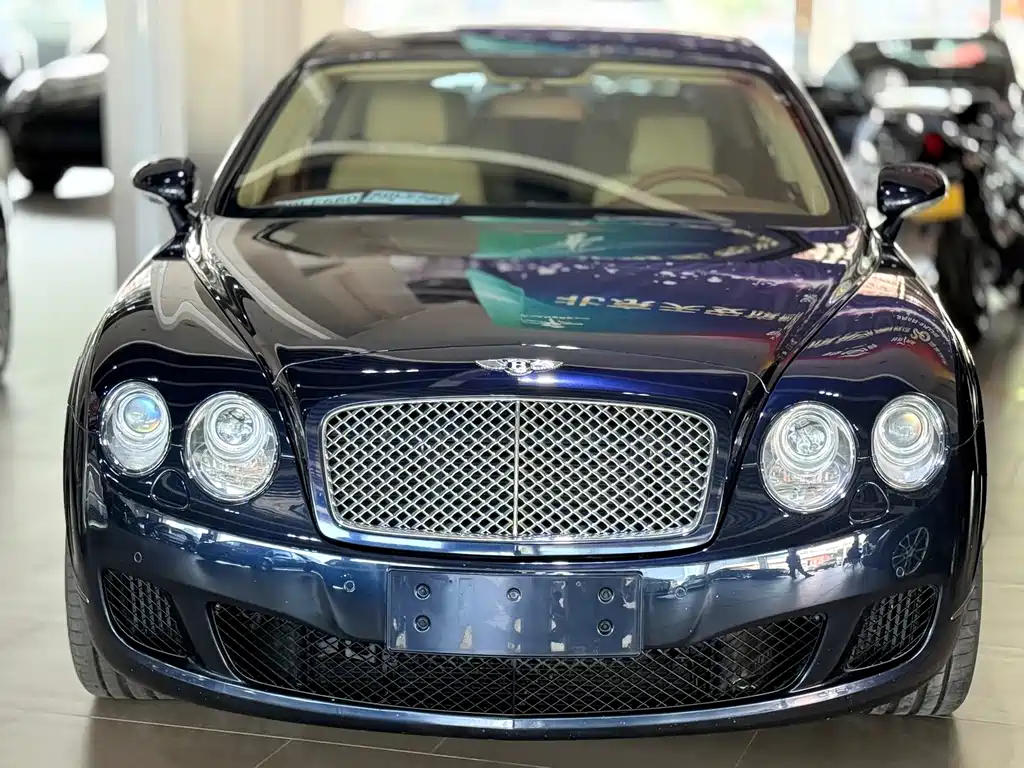 Bentley Flying Spur 2009 — фото 2