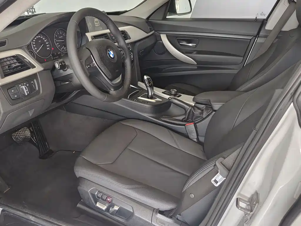 BMW 3 Series GT 2017 — фото 6