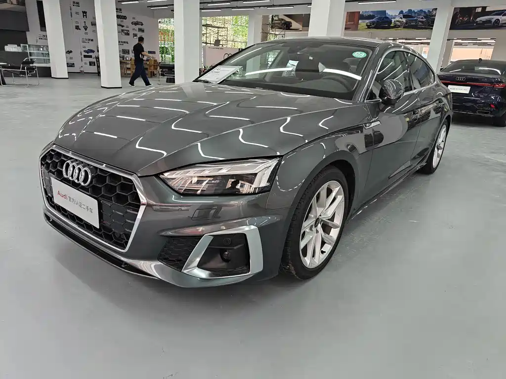 Audi A5 2025 — фото 1