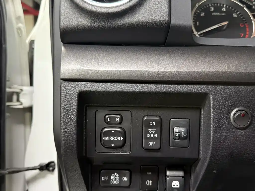 Toyota Tantu 2018 — фото 25