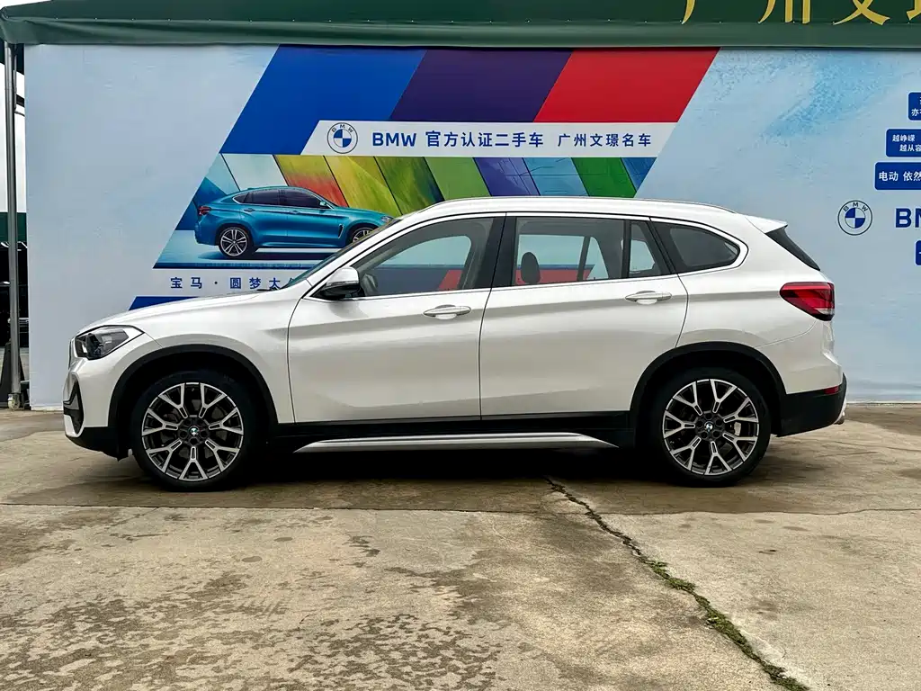 BMW X1 2022 — фото 4