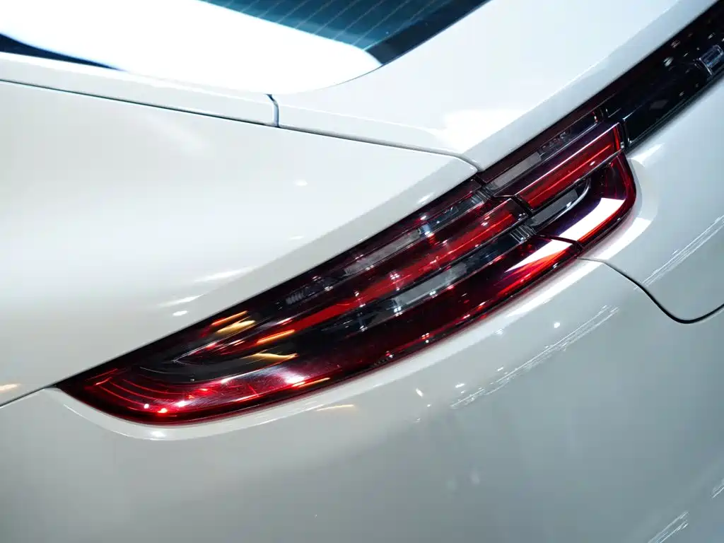 Porsche Panamera 2019 — фото 13