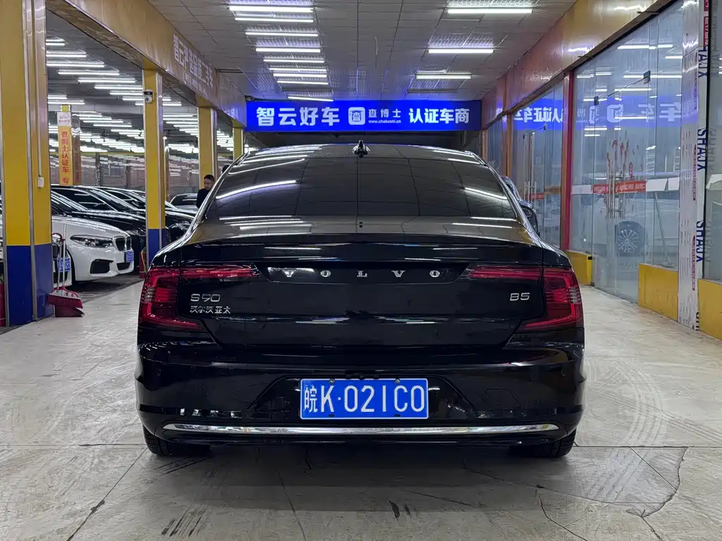 Volvo S90 2023 — фото 8