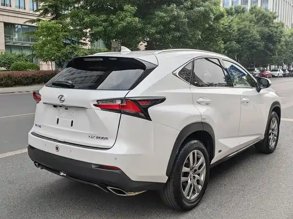 Lexus NX 2015