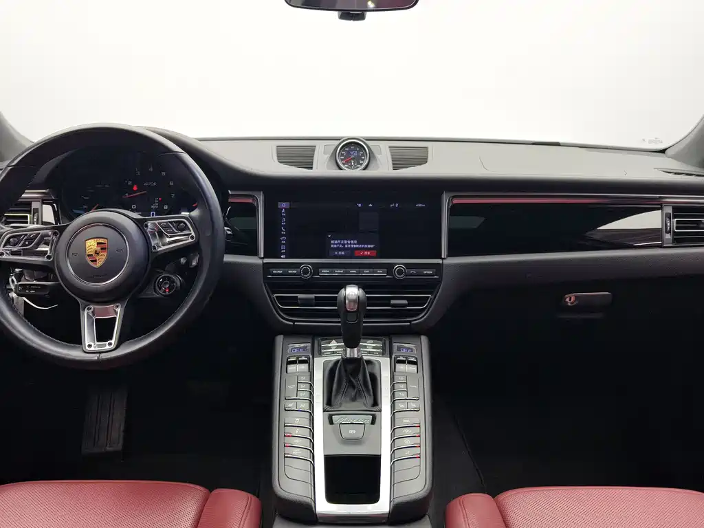 Porsche Macan 2021 — фото 9