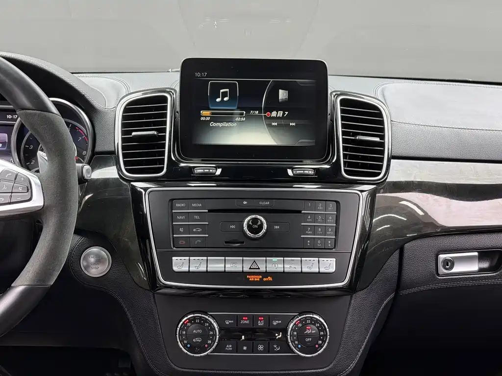 Mercedes-Benz GLS AMG 2016 — фото 8