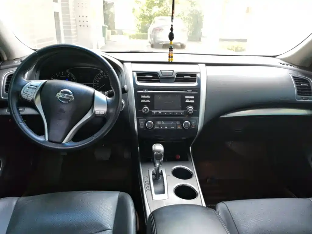 Nissan Teana 2015 — фото 10