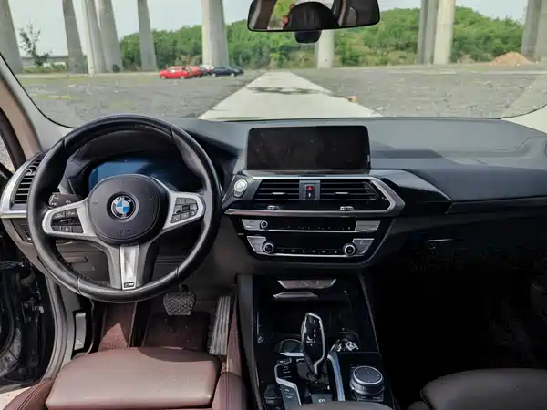 BMW X3 2021