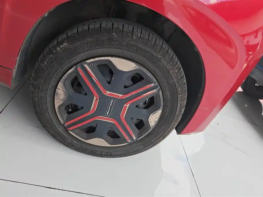 Baojun E200 2019
