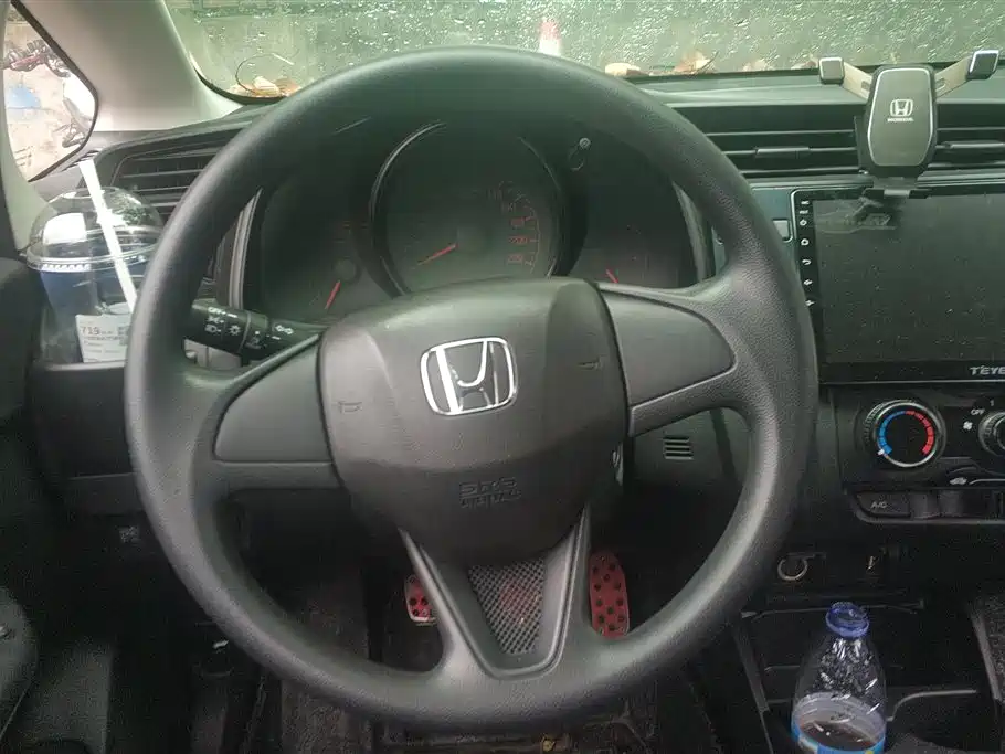 Honda Fit 2018 — фото 15