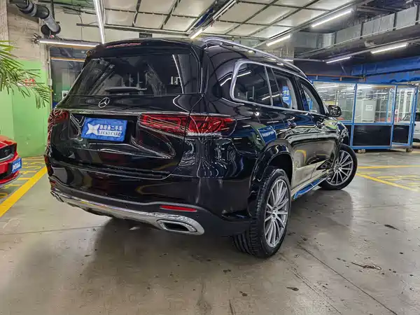 Mercedes-Benz GLS 2022