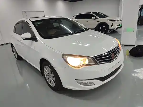 Roewe 350 2015