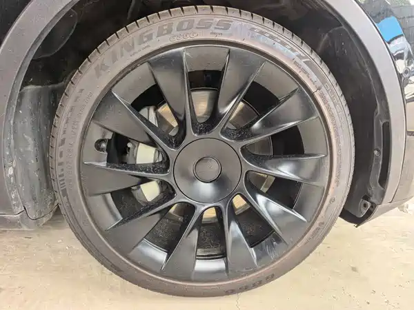 Tesla Model Y 2021