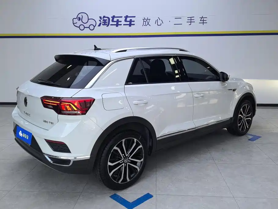 Volkswagen T-Roc 2021 — фото 3