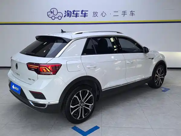 Volkswagen T-Roc 2021