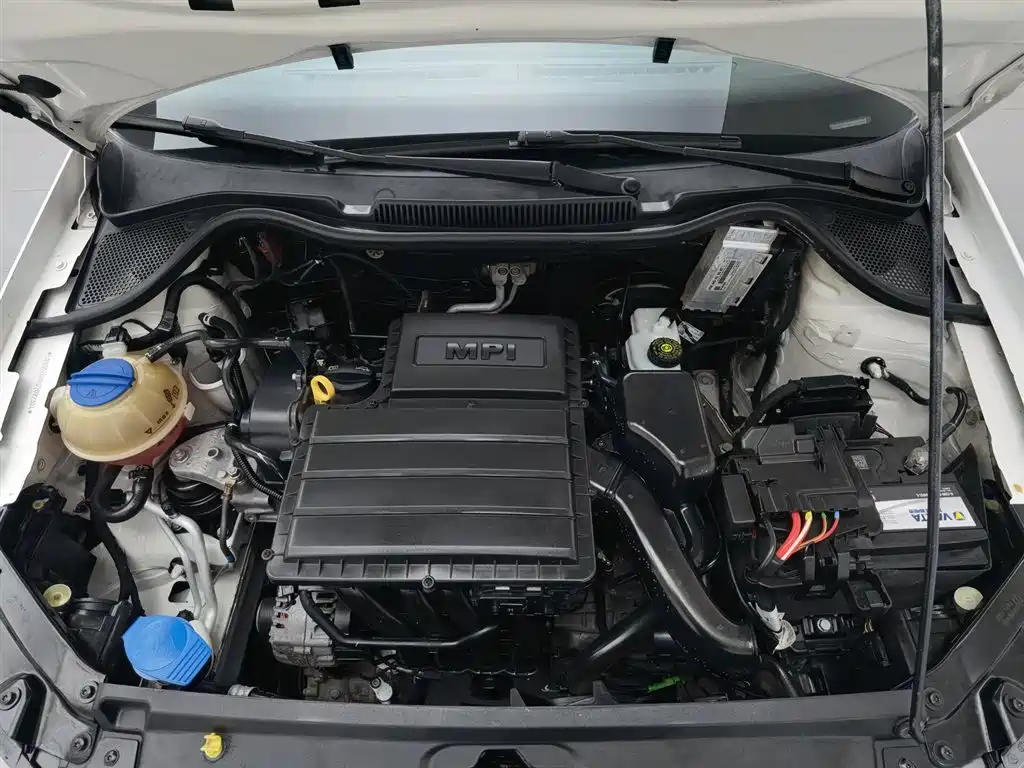 Volkswagen Polo 2016
