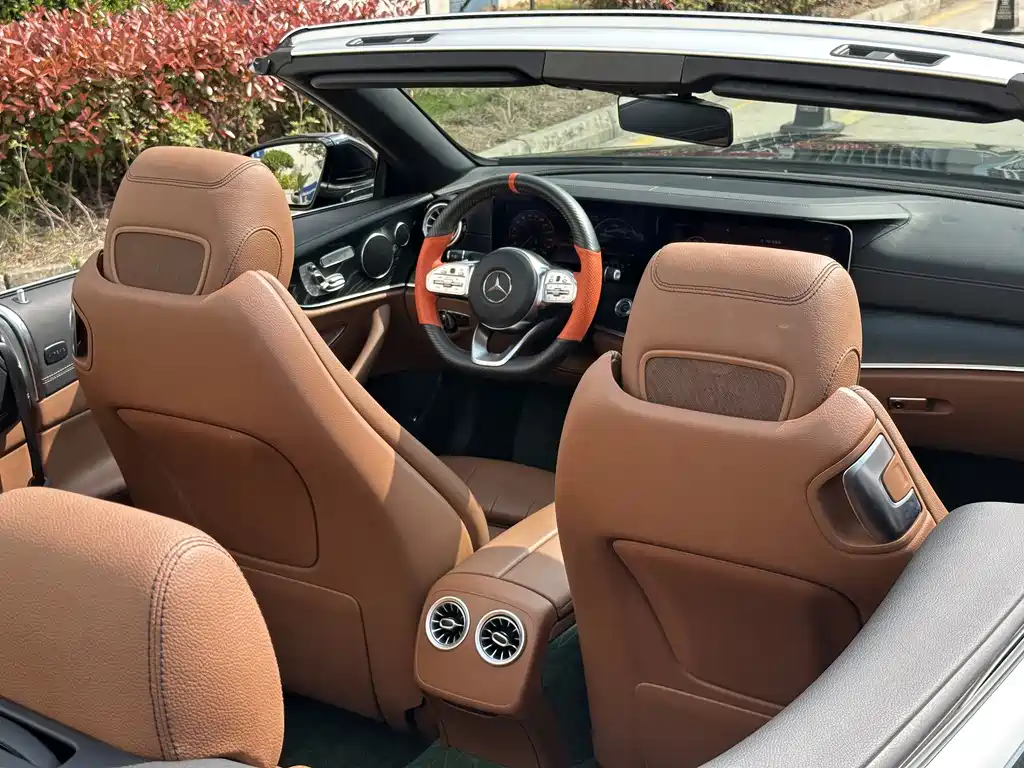 Mercedes-Benz E-Class 2019 — фото 10