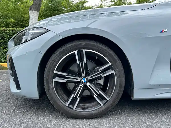 BMW 4 Series 2025