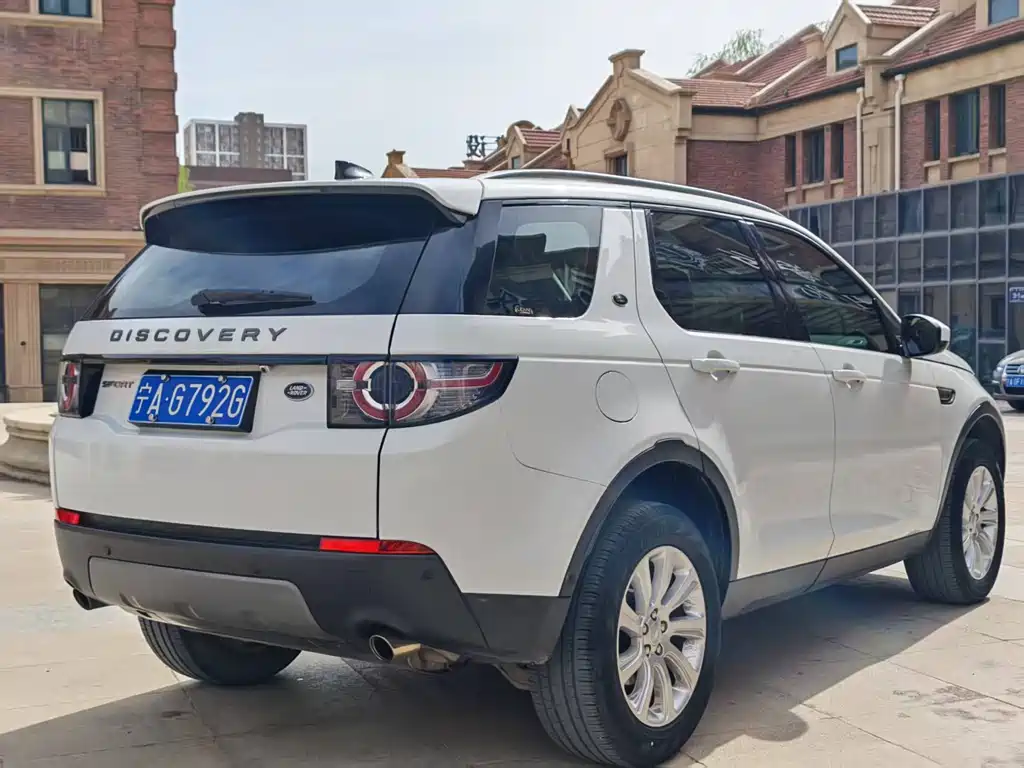 Land Rover Discovery Sport 2018 — фото 8