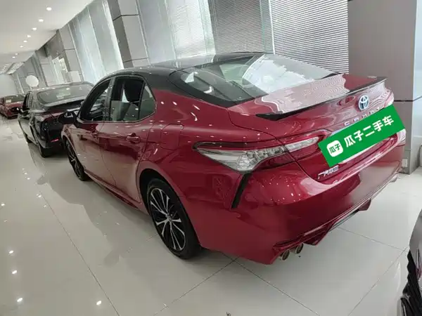 Toyota Camry 2019