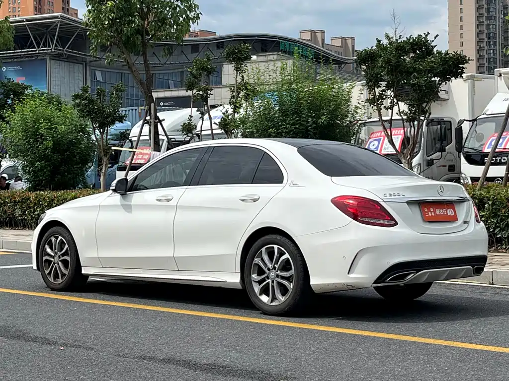Mercedes-Benz C-Class 2015