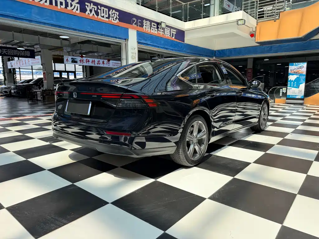 Honda Accord New Energy 2024 — фото 19