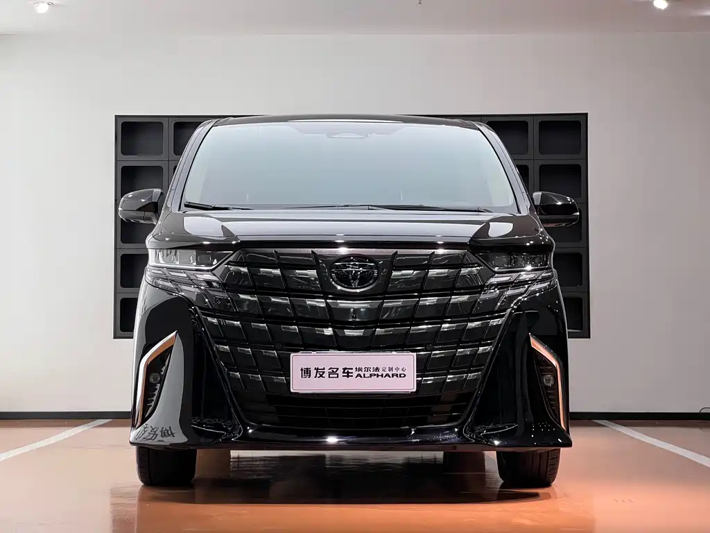 Toyota Alphard 2023 — фото 2