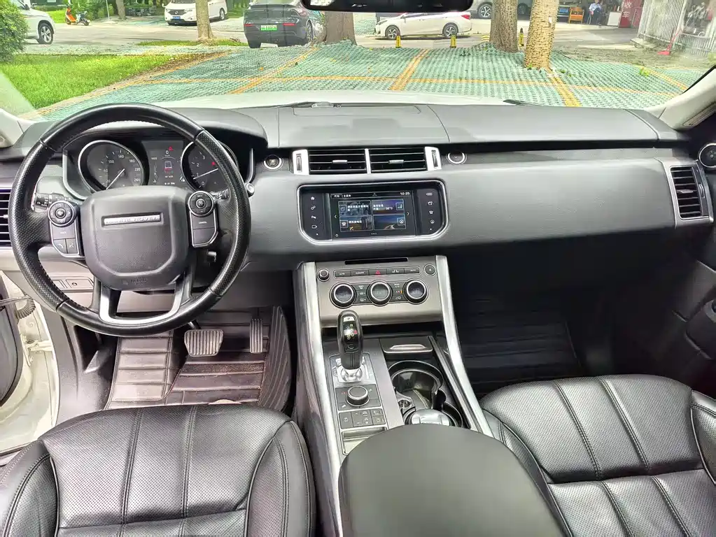 Land Rover Range Rover Sport 2017 — фото 6