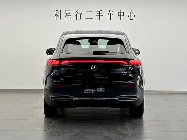 Mercedes-Benz EQE SUV 2025