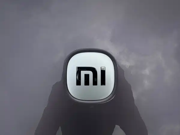 Xiaomi SU7 2024