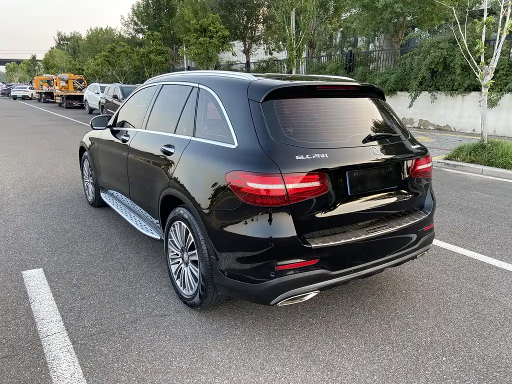 Mercedes-Benz GLC 2017