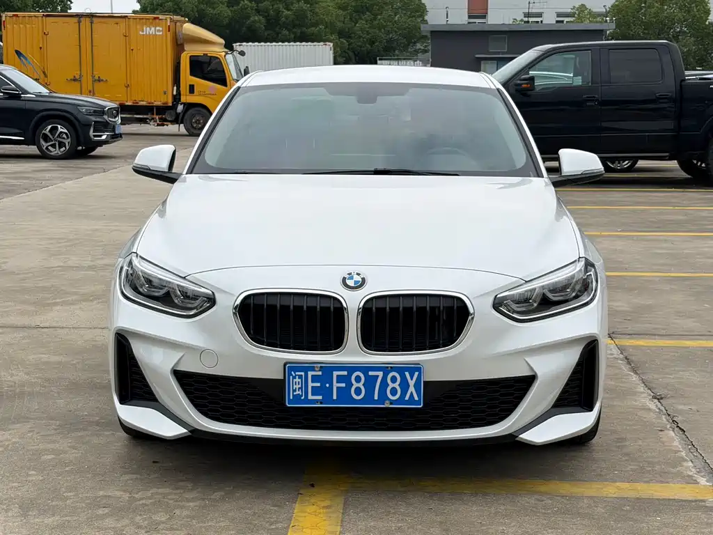 BMW 1 Series 2022