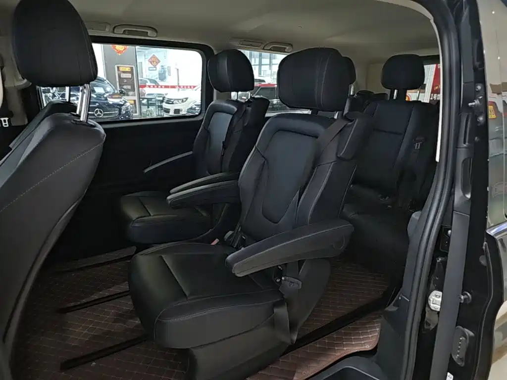 Mercedes-Benz Vito 2018 — фото 17