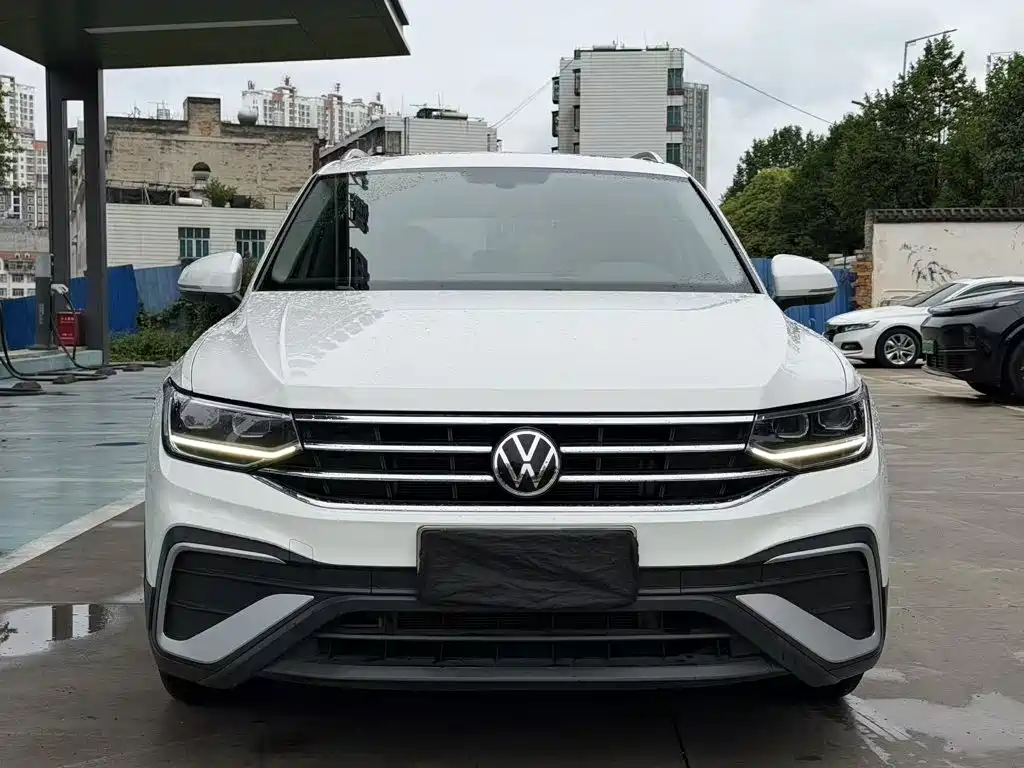 Volkswagen Tiguan L 2021