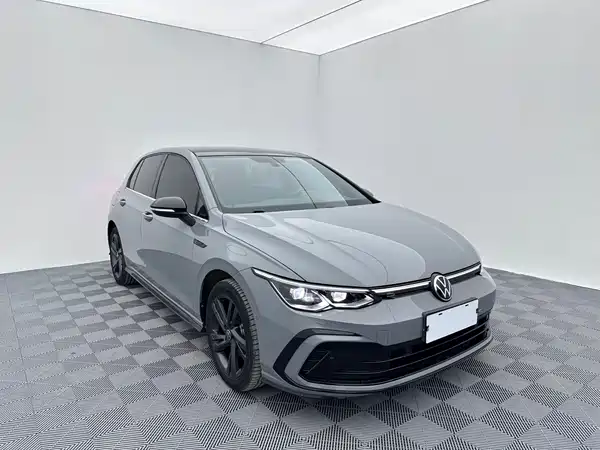 Volkswagen Golf 2023