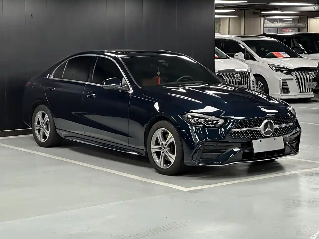 Mercedes-Benz C-Class 2022 — фото 3