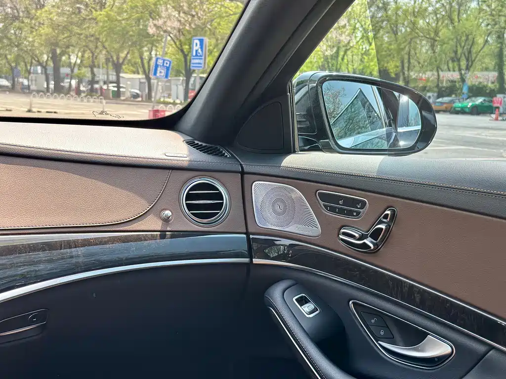 Mercedes-Benz S-Class 2019 — фото 43