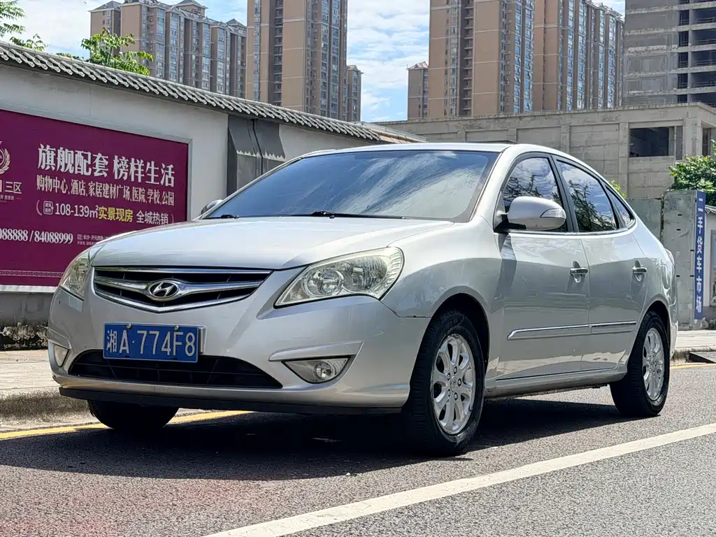 Hyundai Elantra 2010
