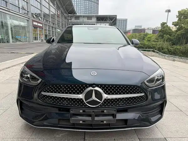 Mercedes-Benz C-Class 2023