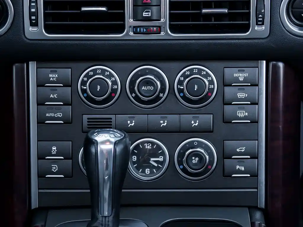 Land Rover Range Rover 2012 — фото 15