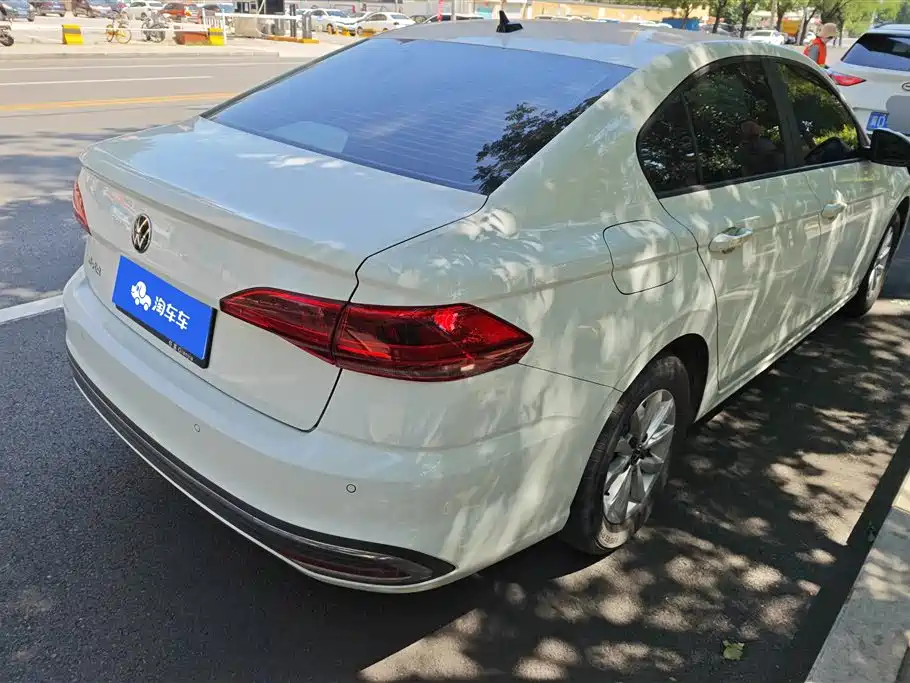 Volkswagen Bora 2023