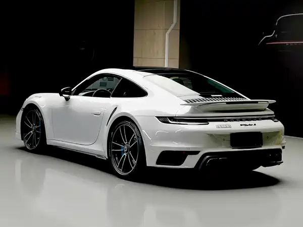 Porsche 911 2021