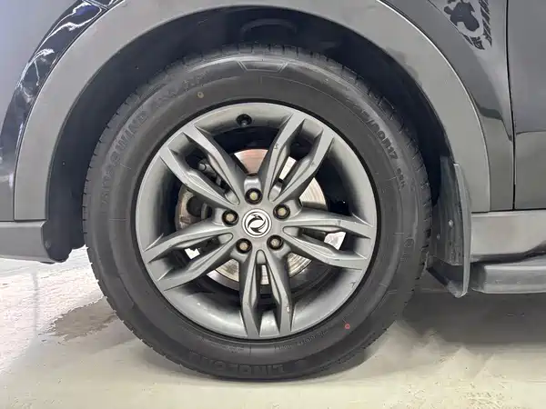 Dongfeng Scenery 580 2020