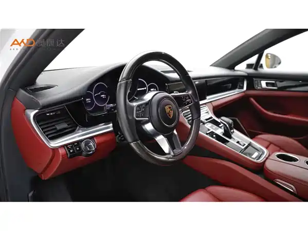 Porsche Panamera 2019