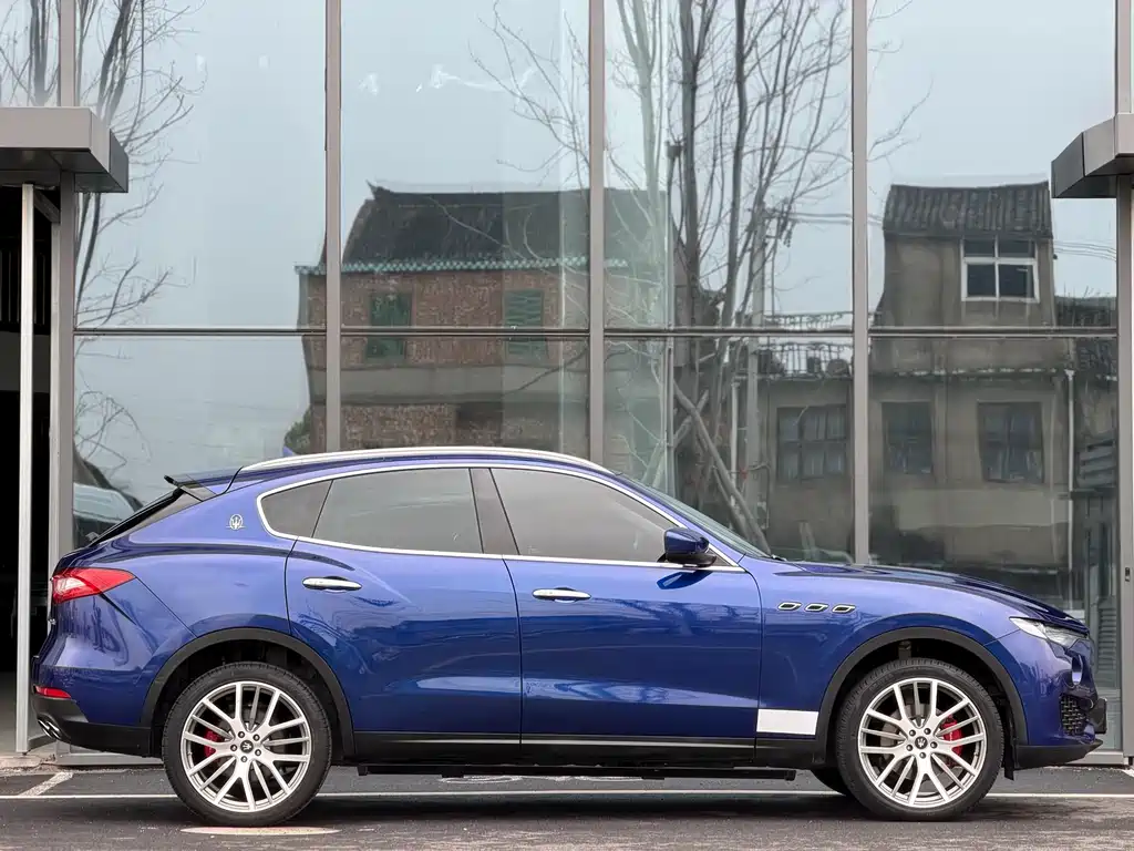 Maserati Levante 2018 — фото 3