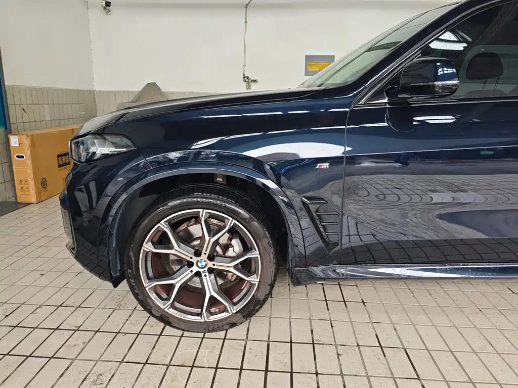 BMW X5 2024