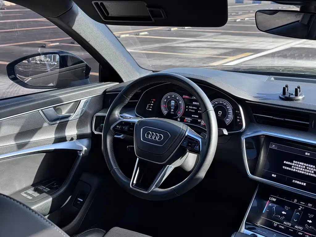 Audi A6L 2023 — фото 11