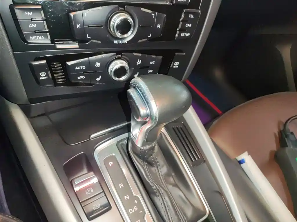 Audi Q5 2017 — фото 14