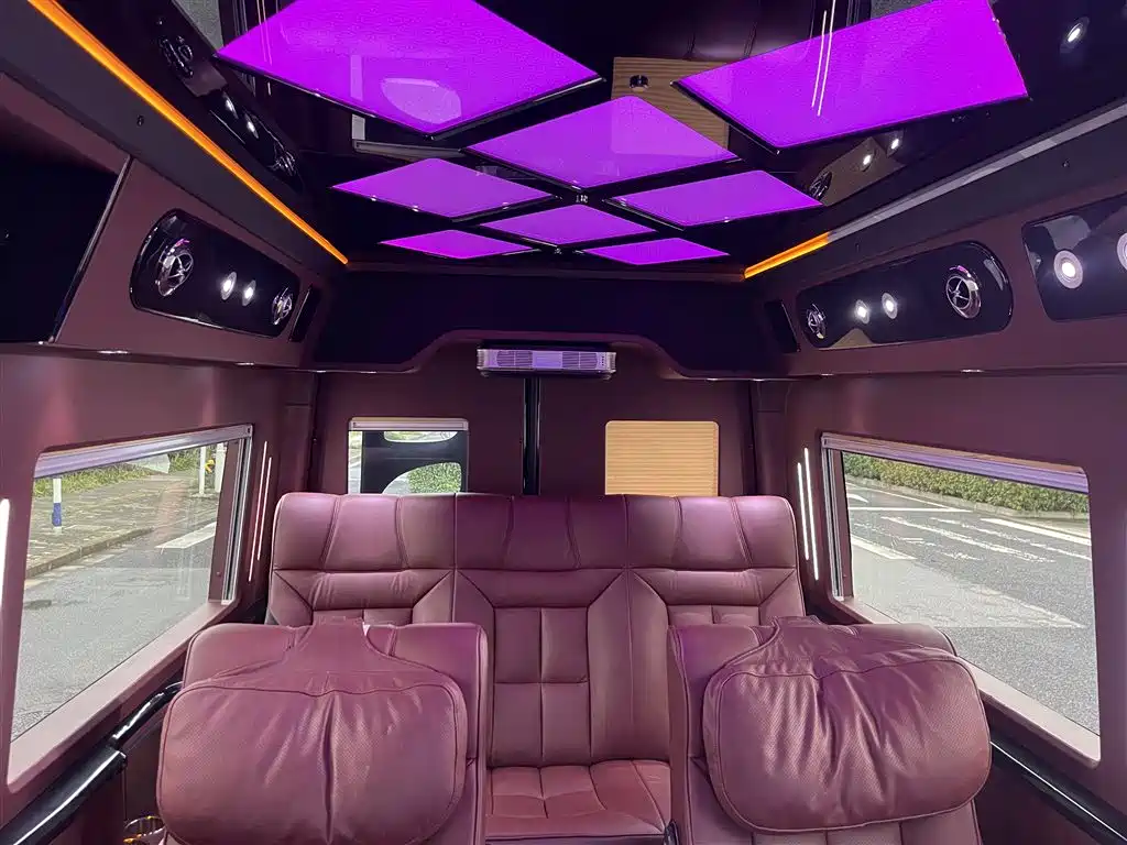 Mercedes-Benz Sprinter 2017 — фото 14