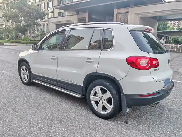 Volkswagen Tiguan 2011